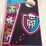 16 Monster High Valentines with 16 Monster High Bracelets