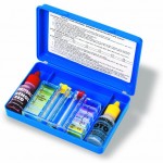 Hydro Tools 8420 Deluxe Two-Way Pool Test Kit